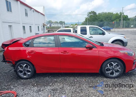 2020 Kia Forte Lxs z USA, uszkodzony, nr VIN 3KPF24AD7LE244267